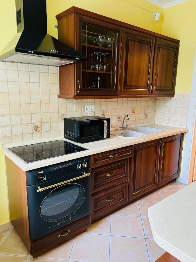 Appartamento Elit Medencés *